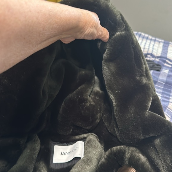 JANEPOST Coat, Like New, Black, Poly W/Faux Fur Trim, Small 4/6, meas. below - Picture 11 of 11